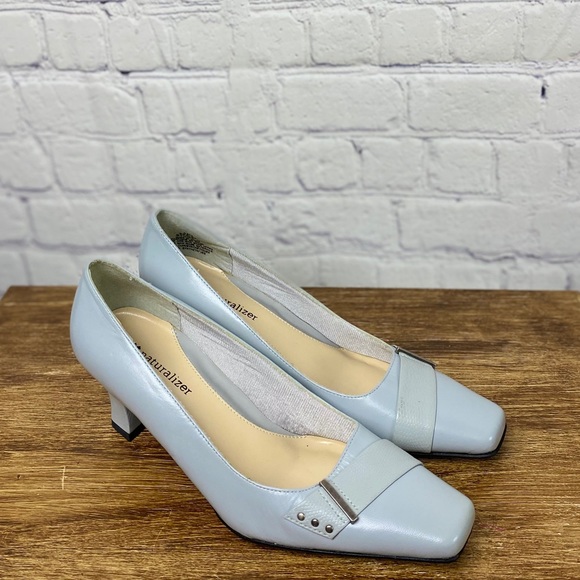 NATURALIZER vintage grey leather heel shoes| 6.5 - Picture 2 of 12